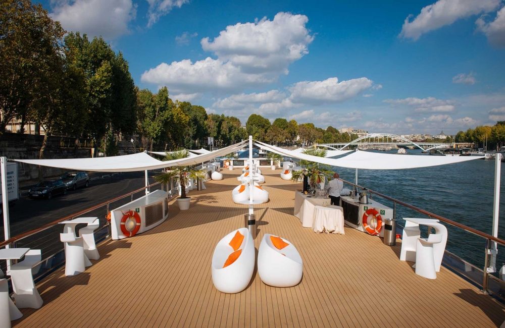 Ob 57bdd2 Azzam Yacht 180m De Long