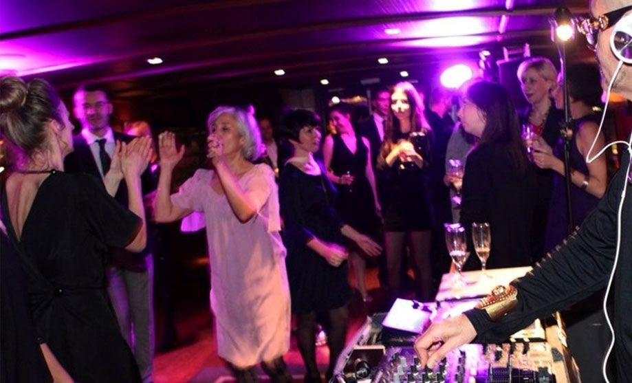 soiree peniche paris tour eiffel