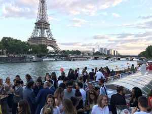 location peniche sur la seine